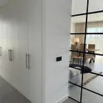 Mirador Hills Apartment *