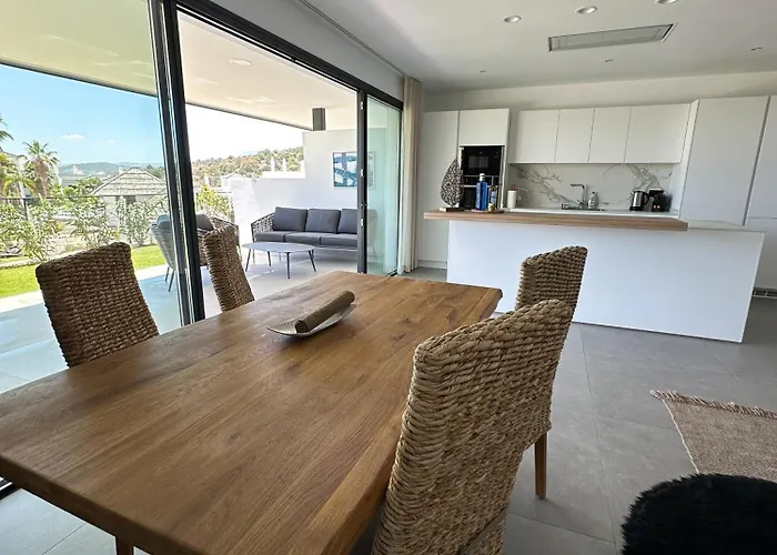 Mirador Hills Apartment *